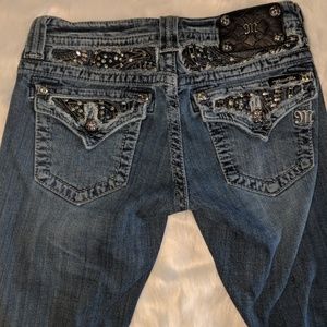Size 27 Bling Miss Me Jeans JP6063T Straight